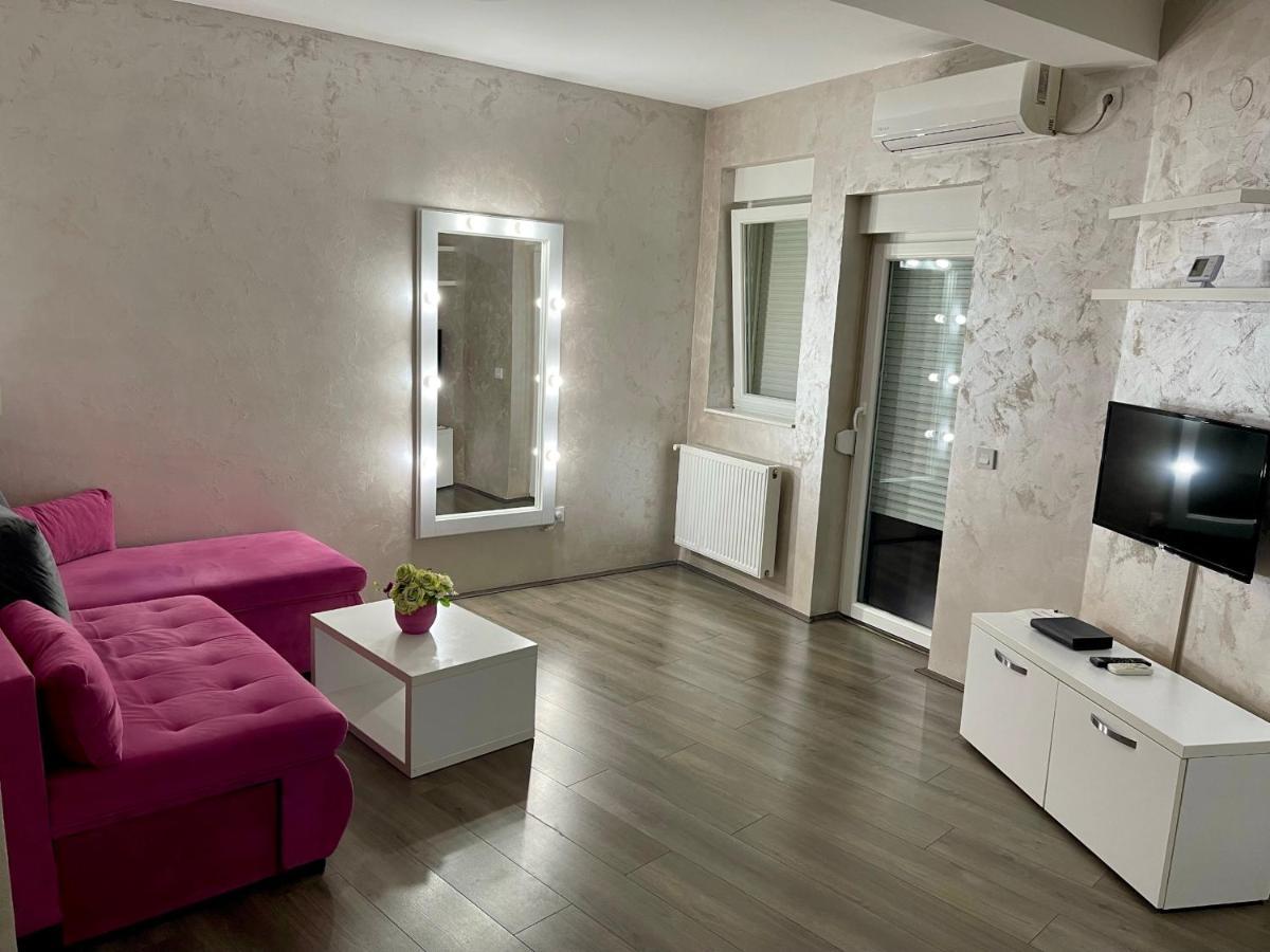 La Apartamento Jagodina Εξωτερικό φωτογραφία
