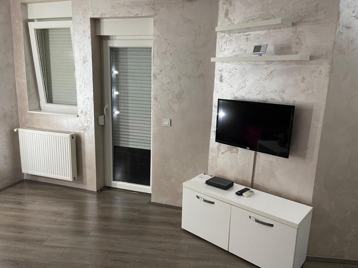 La Apartamento Jagodina Εξωτερικό φωτογραφία